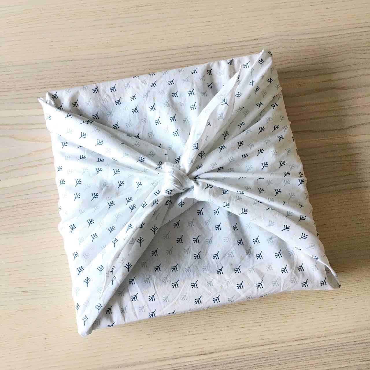 Furoshiki "Holy Night"