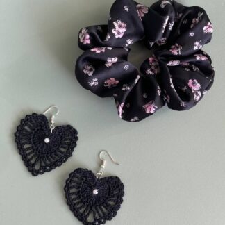 Combo boucles d'oreilles + chouchou