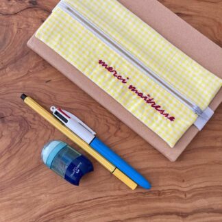 Trousse à carnet "Merci Maîtresse"