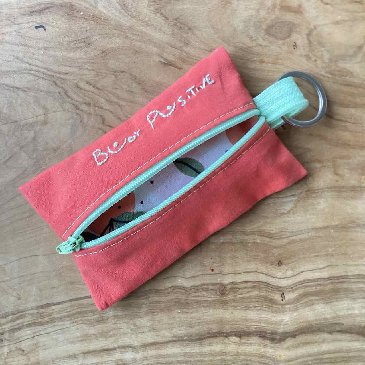 Porte-clé smart pocket "Girl Power" – Image 3