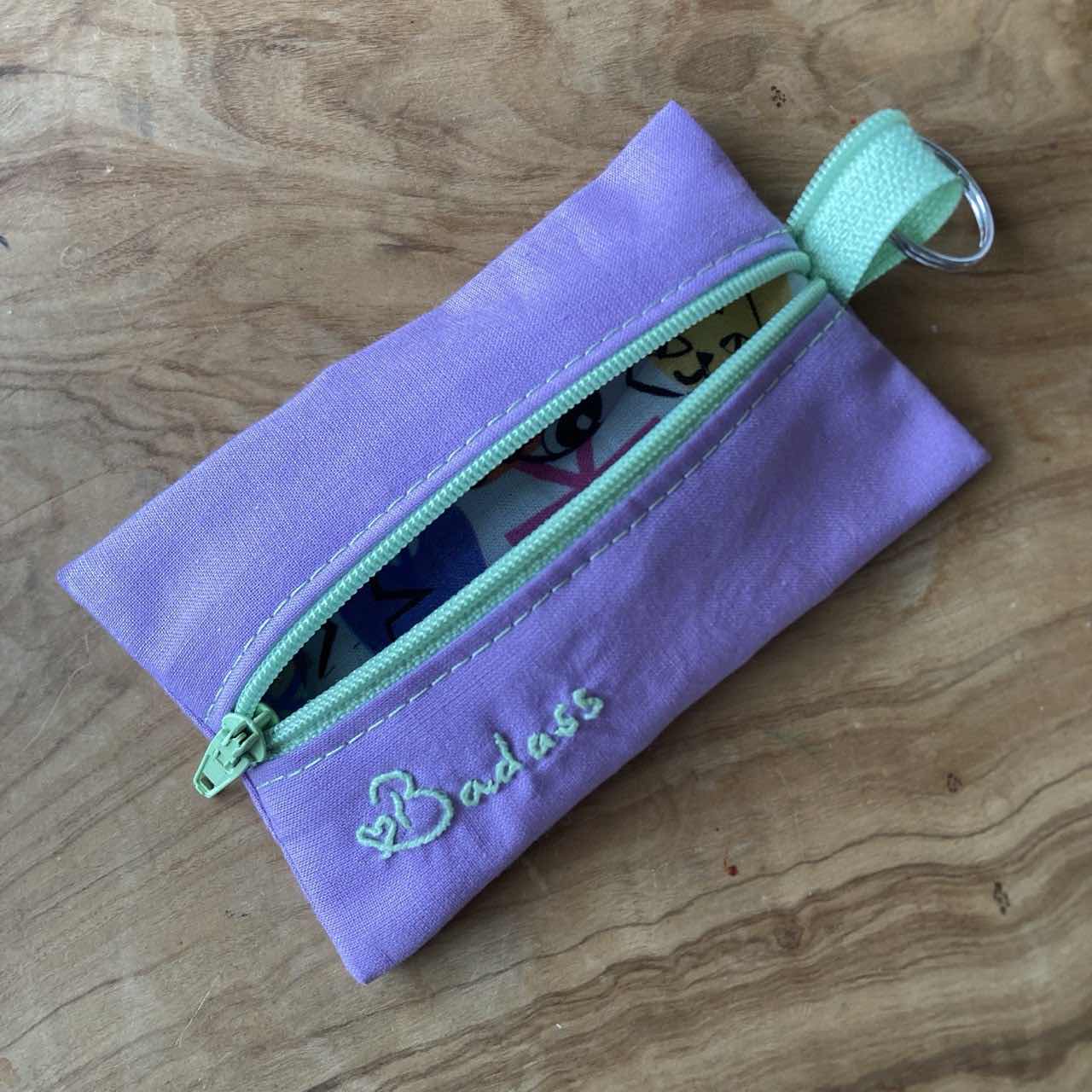 Porte-clé smart pocket "Girl Power" – Image 2